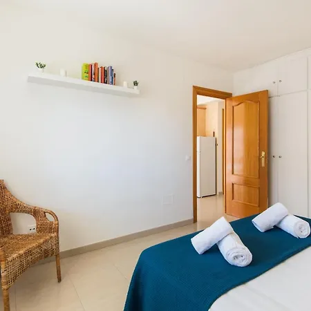 Aloha Torres Carihuela Beach Torremolinos Exterior photo